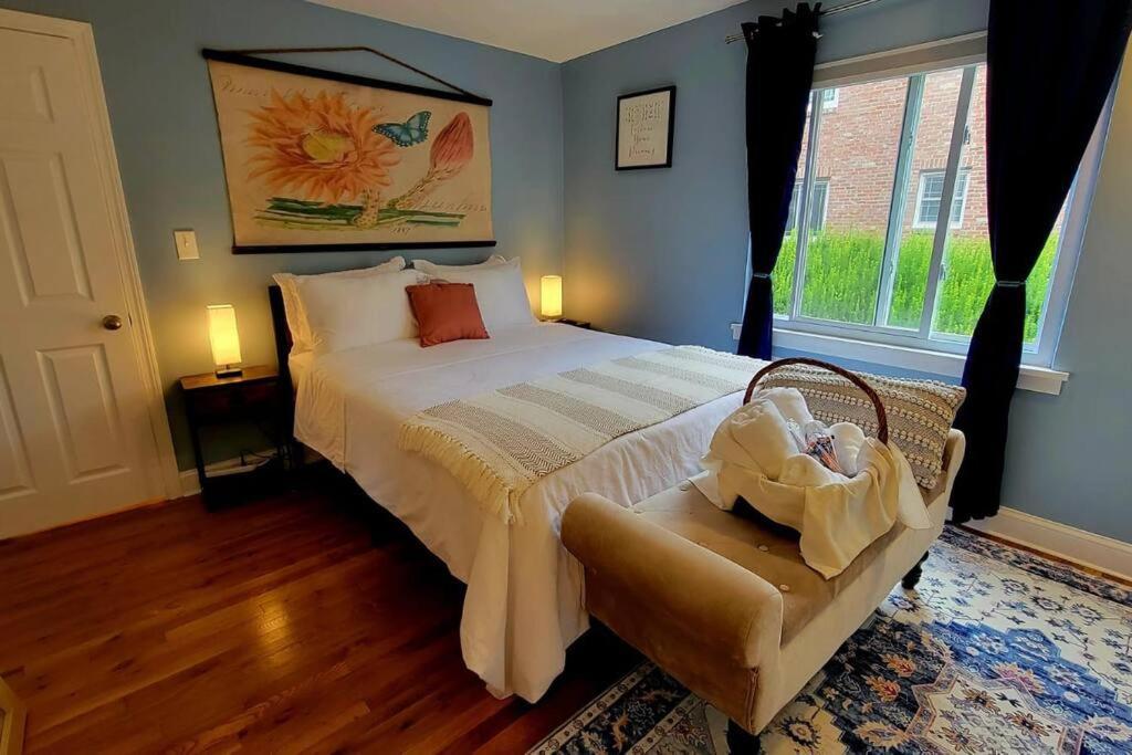 Unique & Peaceful Boston Home ภายนอก รูปภาพ