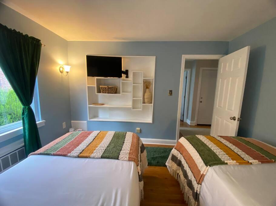 Unique & Peaceful Boston Home ภายนอก รูปภาพ