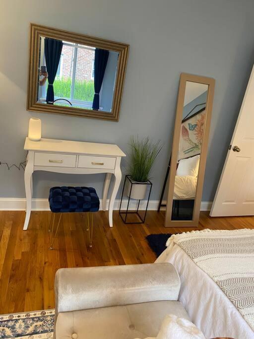 Unique & Peaceful Boston Home ภายนอก รูปภาพ