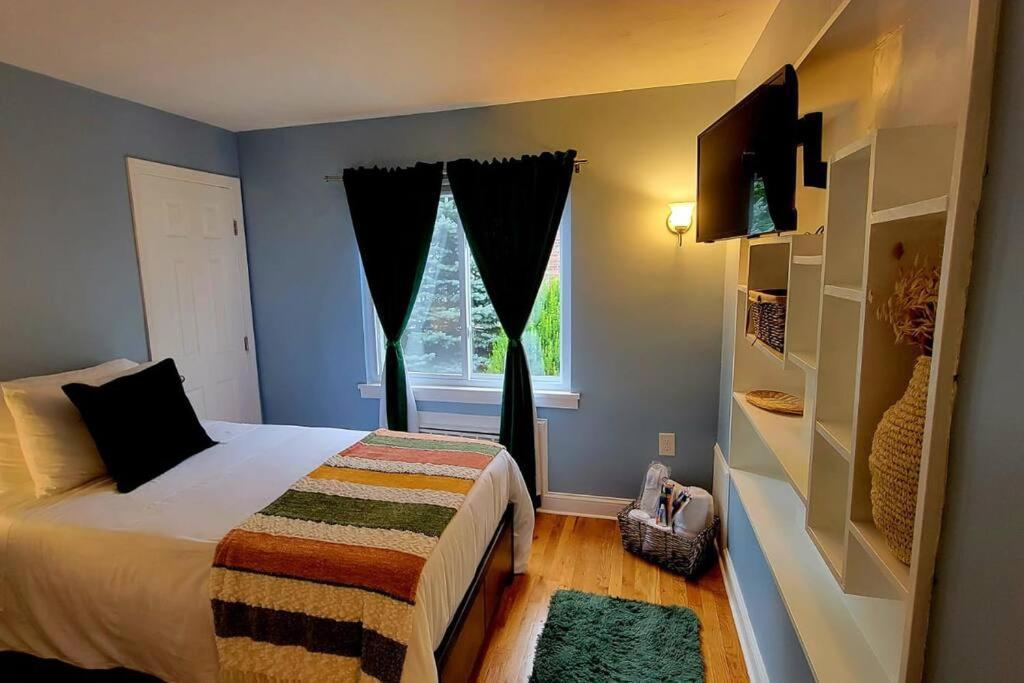Unique & Peaceful Boston Home ภายนอก รูปภาพ